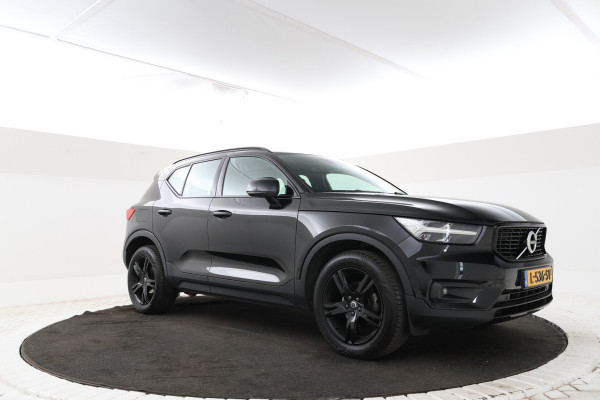 Volvo XC40 1.5 T3 Momentum IntelliSafe, Carplay, Half Leer, Cruise