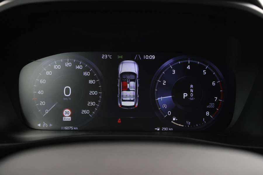 Volvo XC40 1.5 T3 Momentum IntelliSafe, Carplay, Half Leer, Cruise
