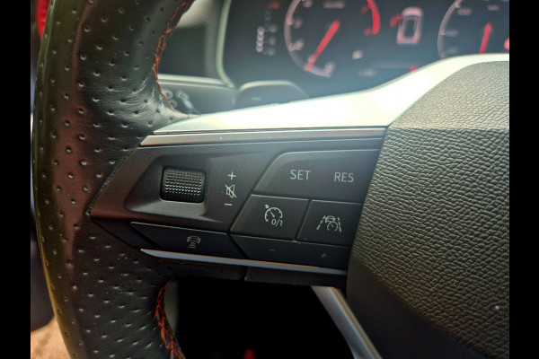Seat Arona 1.5 EcoTSI FR Business Connect Xcellence