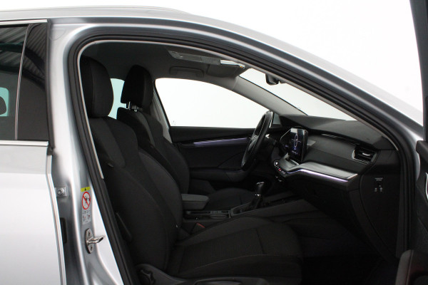 Škoda Octavia Combi 1.0 TSI Business Edition > Camera/Trekhaak/Sfeerverlichting/Keyless