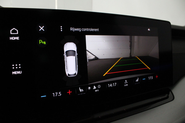 Škoda Octavia Combi 1.0 TSI Business Edition > Camera/Trekhaak/Sfeerverlichting/Keyless