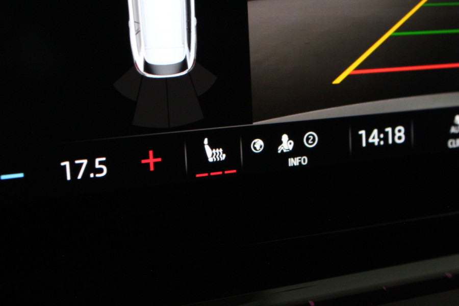 Škoda Octavia Combi 1.0 TSI Business Edition > Camera/Trekhaak/Sfeerverlichting/Keyless