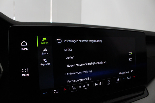 Škoda Octavia Combi 1.0 TSI Business Edition > Camera/Trekhaak/Sfeerverlichting/Keyless
