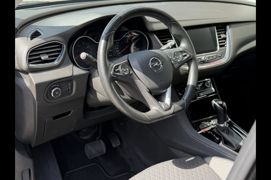 Opel Grandland X 1.2 Turbo Elegance AUTOMAAT - Navigatie / Apple CarPlay I Airco I LED I PDC I Sport velgen I Dealer onderhouden