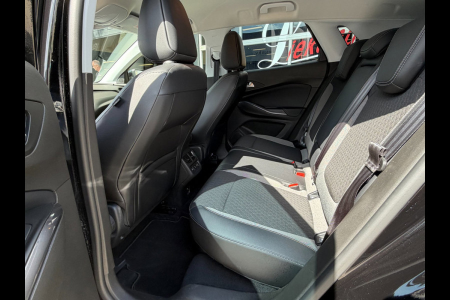 Opel Grandland X 1.2 Turbo Elegance AUTOMAAT - Navigatie / Apple CarPlay I Airco I LED I PDC I Sport velgen I Dealer onderhouden