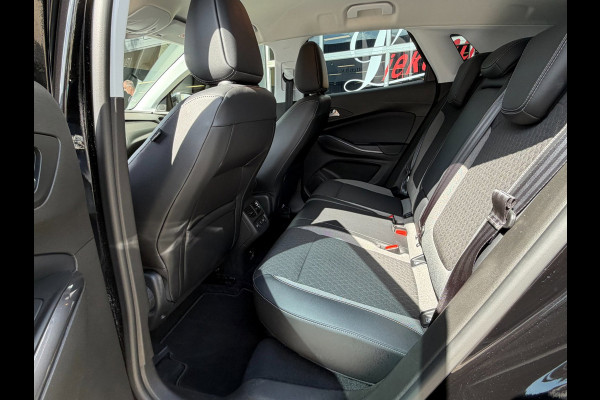 Opel Grandland X 1.2 Turbo Elegance AUTOMAAT - Navigatie / Apple CarPlay I Airco I LED I PDC I Sport velgen I Dealer onderhouden