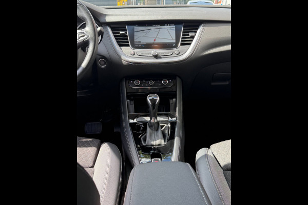 Opel Grandland X 1.2 Turbo Elegance AUTOMAAT - Navigatie / Apple CarPlay I Airco I LED I PDC I Sport velgen I Dealer onderhouden