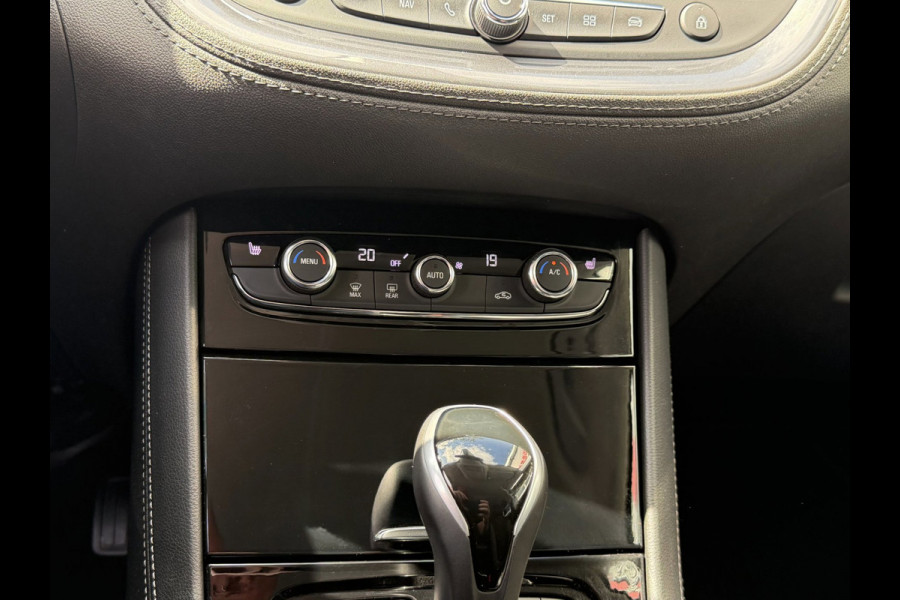 Opel Grandland X 1.2 Turbo Elegance AUTOMAAT - Navigatie / Apple CarPlay I Airco I LED I PDC I Sport velgen I Dealer onderhouden