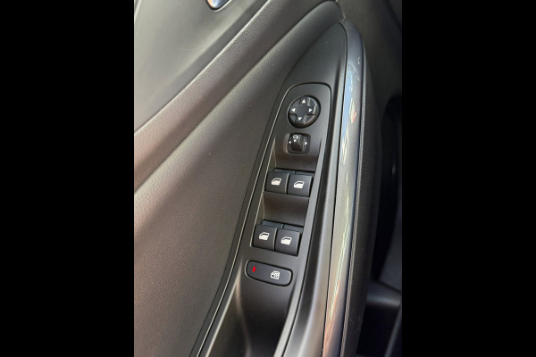 Opel Grandland X 1.2 Turbo Elegance AUTOMAAT - Navigatie / Apple CarPlay I Airco I LED I PDC I Sport velgen I Dealer onderhouden