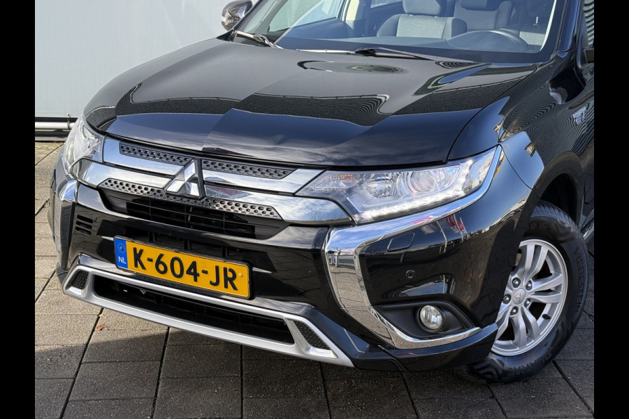 Mitsubishi Outlander BWJ 2021 | 2.4 225PK PHEV Pure | CLIMA | NAVI | STOELVERW | CAMERA A | CARPLAY |
