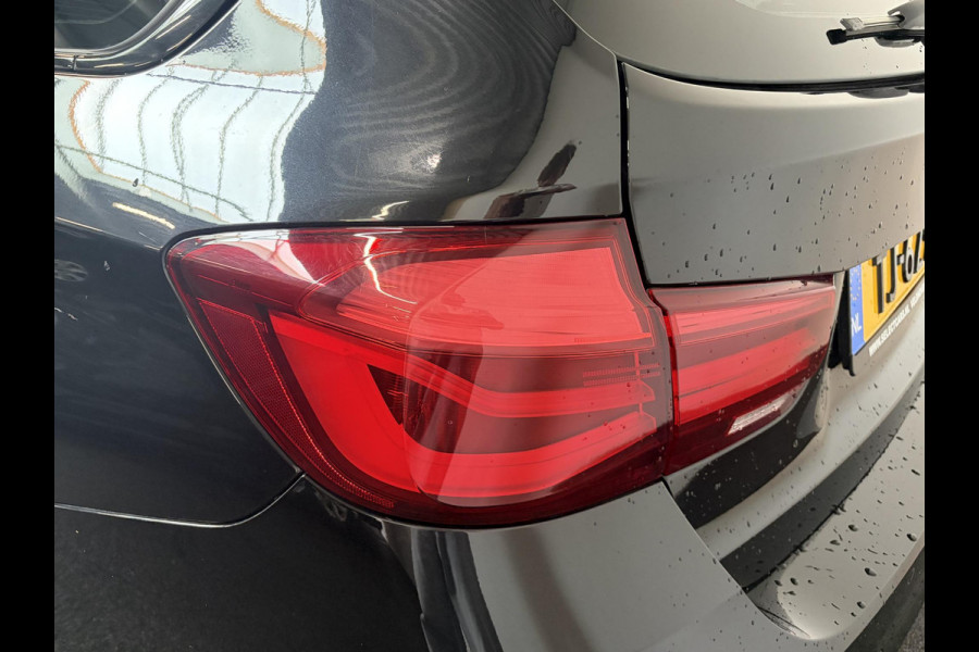 BMW 3 Serie Touring 318i M Sport Edition Navigatie Climate control Lederen bekleding