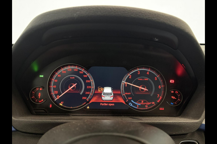 BMW 3 Serie Touring 318i M Sport Edition Navigatie Climate control Lederen bekleding