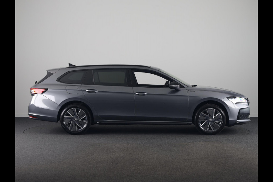 Škoda Superb Combi 1.5 TSI PHEV Sportline Business 204 pk 6 versn. DSG | Trekhaak | Winterpakket | Panorama Dak