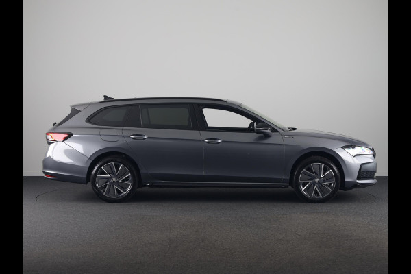 Škoda Superb Combi 1.5 TSI PHEV Sportline Business 204 pk 6 versn. DSG | Trekhaak | Winterpakket | Panorama Dak
