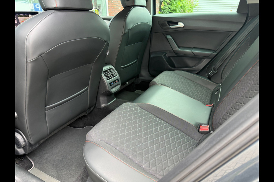 Seat Leon Sportstourer 1.5 TSI FR Business Intense - Climate - Navi - Parkeerhulp