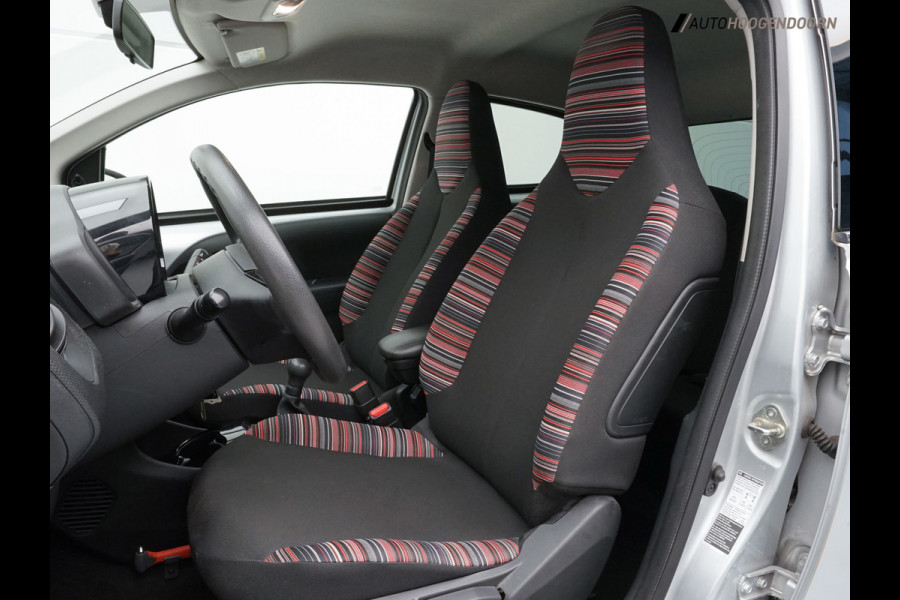 Citroën C1 1.0 VTi Feel (APPLE CARPLAY,PARKEERSENSOREN,LED VERLICHTING,CRUISE,AIRCO,COMFORT-STOELEN,TOPCONDITIE)