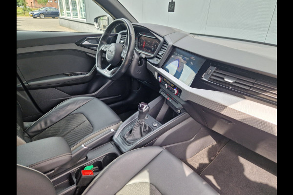 Audi A1 Sportback 40 TFSI 207PK 3x S-Line /Matrix /Keyless /Ascari Blue