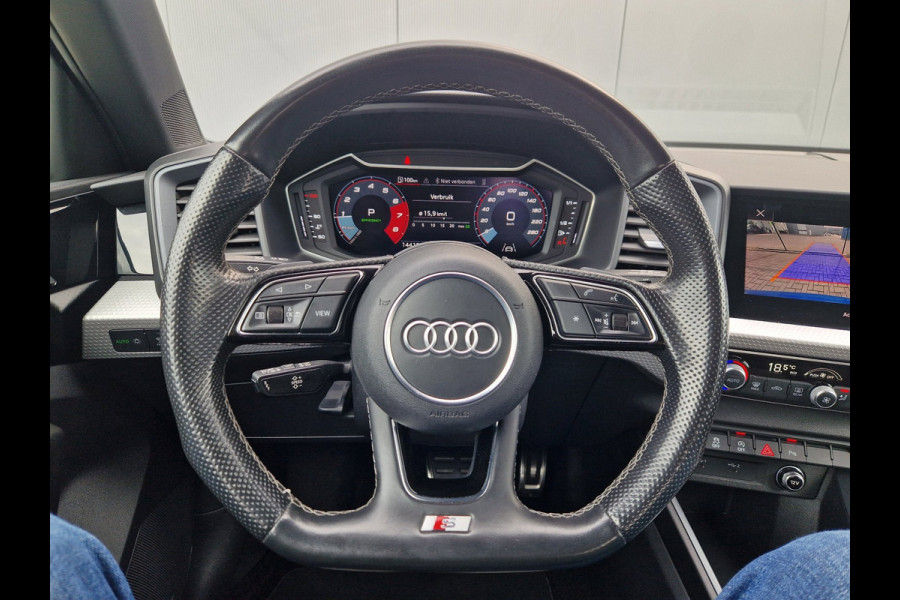 Audi A1 Sportback 40 TFSI 207PK 3x S-Line /Matrix /Keyless /Ascari Blue