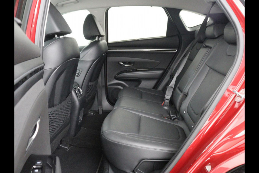 Hyundai Tucson 1.6 T-GDI PHEV Premium 4WD | SOH 96,9% | Memory | Leder | Stuur/stoel verwarming | Stoel ventilatie | Adaptive cruise | 360 camera | Park assist | Achterbank verwarming | Climate control
