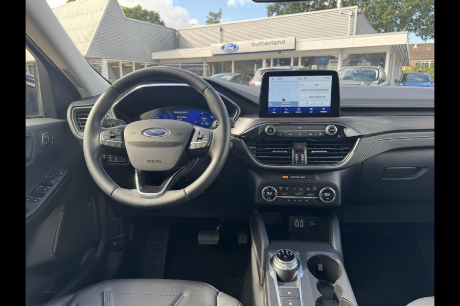 Ford Kuga 2.5 PHEV Vignale | Wegklapbare trekhaak | Panoramadak | Winter pack | Camera | Dodehoeksensoren | Bang&Olufsen | Elektrische achterklep | Dealer onderhouden