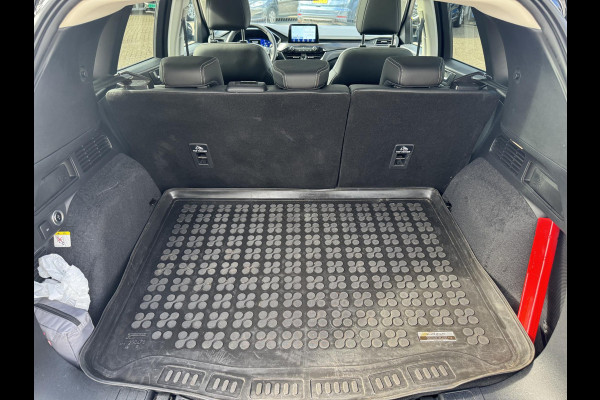 Ford Kuga 2.5 PHEV Vignale | Wegklapbare trekhaak | Panoramadak | Winter pack | Camera | Dodehoeksensoren | Bang&Olufsen | Elektrische achterklep | Dealer onderhouden