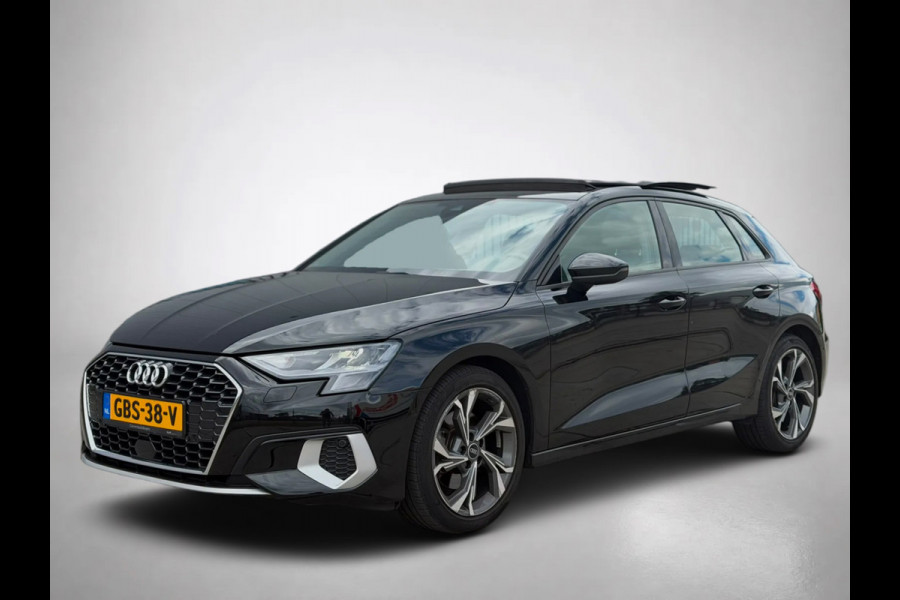Audi A3 Sportback 35 TFSI S edition (Dealer OnderH, Panorama, Navi, Carplay, StoelV,Leder, Lane Assist, Addapt Cruise, Etc)