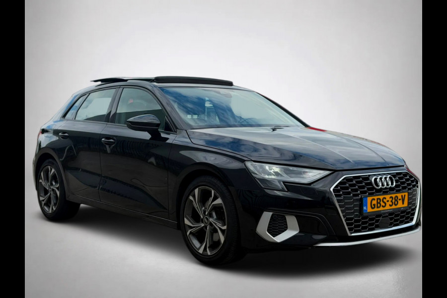 Audi A3 Sportback 35 TFSI S edition (Dealer OnderH, Panorama, Navi, Carplay, StoelV,Leder, Lane Assist, Addapt Cruise, Etc)