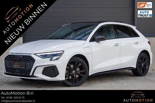 Audi A3 Sportback 40TFSIe Sline Pano Camera Maxton Keyless Stoelverwarming