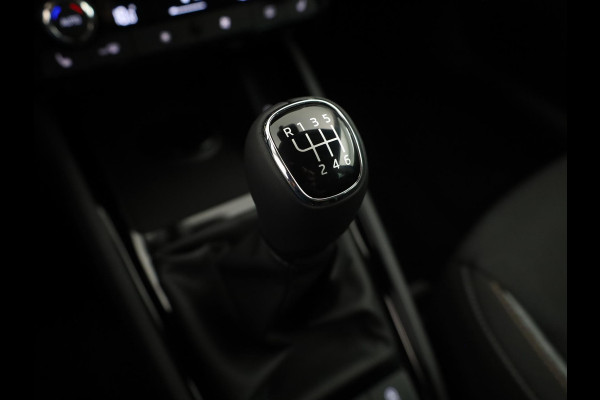 Škoda SCALA 1.0 TSI Edition | Stoel- en stuurverwarming| Trekhaak | Draadloos laden | 16 inch lichtmetalen velgen|