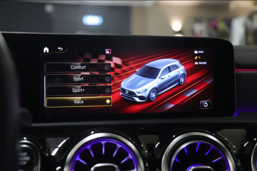 Mercedes-Benz A-Klasse AMG 45 S 4MATIC+ PANO/KUIPSTOELEN/CARPLAY/HUD/VOL