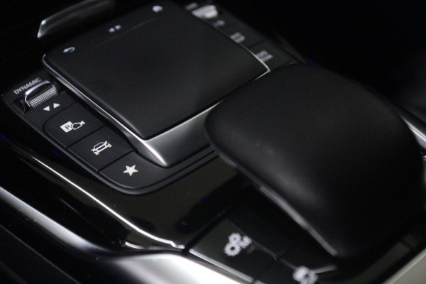 Mercedes-Benz A-Klasse AMG 45 S 4MATIC+ PANO/KUIPSTOELEN/CARPLAY/HUD/VOL