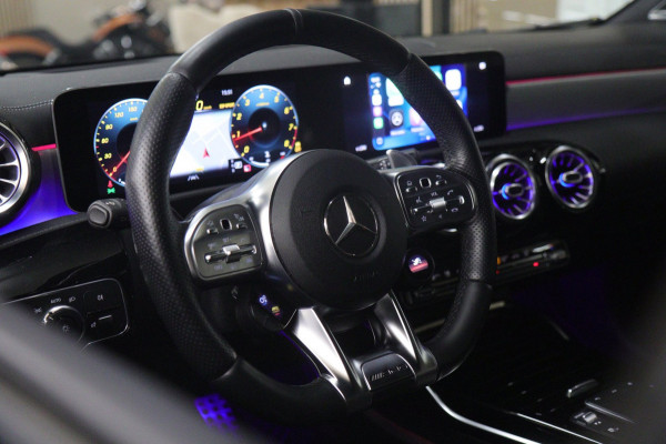 Mercedes-Benz A-Klasse AMG 45 S 4MATIC+ PANO/KUIPSTOELEN/CARPLAY/HUD/VOL