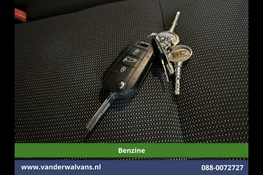 Citroën Berlingo 1.2 PureTech 130pk Automaat Benzine L1H1 Euro6 Airco | 3-Zits | Navigatie | Camera | Cruisecontrol Apple Carplay, Android Auto, Parkeersensoren, Bijrijdersbank