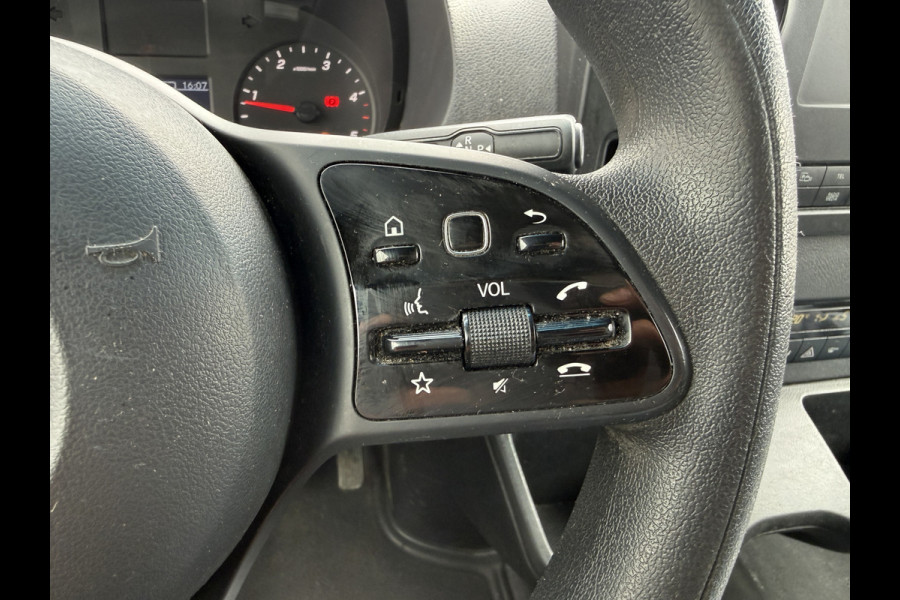 Mercedes-Benz Sprinter 515 1.9 CDI 150PK Automaat Laadklep Bakwagen Dubbellucht Climate Control Cruise Control Apple Carplay Koffer Meubelbak