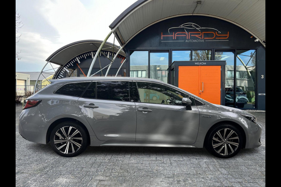 Toyota Corolla Touring Sports 1.8 Hybrid Business Plus 100% Dealer Onderhouden Rijklaarprijs!