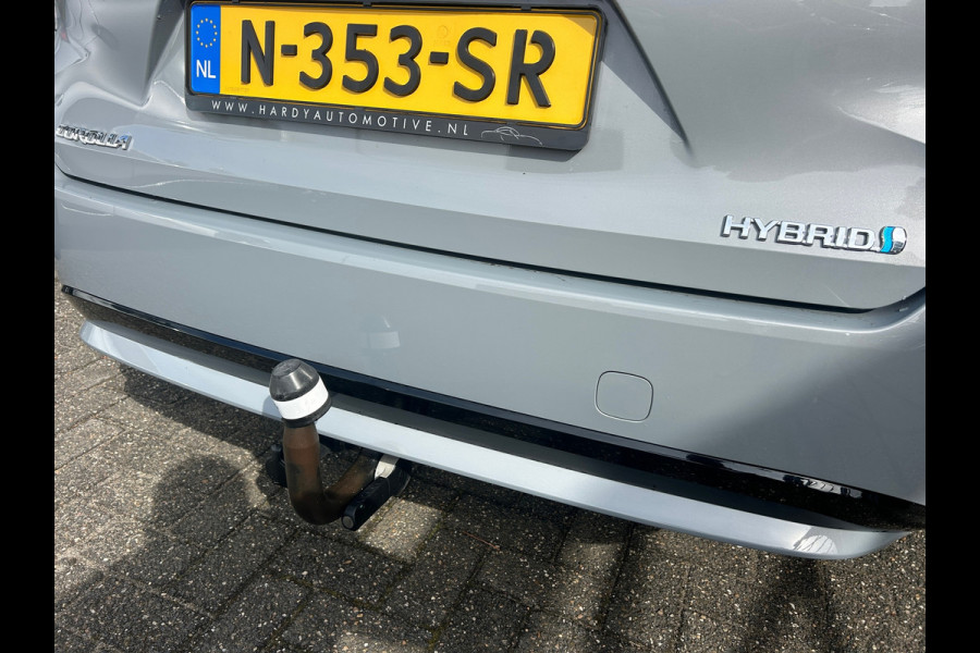 Toyota Corolla Touring Sports 1.8 Hybrid Business Plus 100% Dealer Onderhouden Rijklaarprijs!