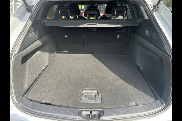 Toyota Corolla Touring Sports 1.8 Hybrid Business Plus 100% Dealer Onderhouden Rijklaarprijs!