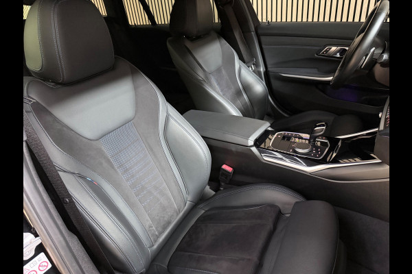 BMW 3 Serie Touring M340i xDrive High Executive 374PK - Pano