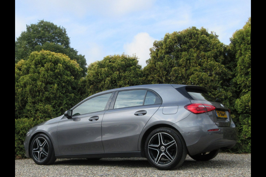 Mercedes-Benz A-Klasse 160 Advantage * Navi *