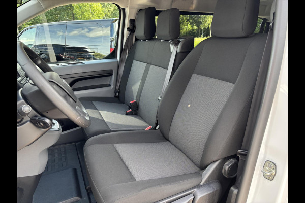 Opel Vivaro-e Combi L2H1 50 kWh 136 PK | 9.585 KM! | Climate Control | 9-persoons | Dubbele Zij-Schuifdeur | Privacy-Glass