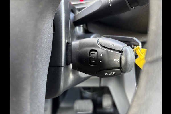 Opel Vivaro-e Combi L2H1 50 kWh 136 PK | 9.585 KM! | Climate Control | 9-persoons | Dubbele Zij-Schuifdeur | Privacy-Glass