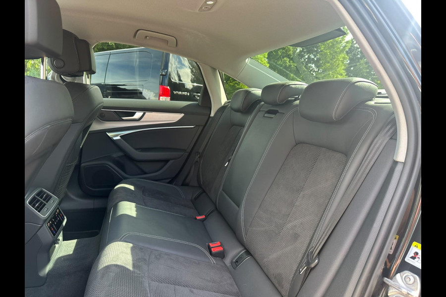 Audi A6 Limousine 55 TFSI e quattro Competition S Line 367 PK | Adaptive cruise control | Wegklapbare trekhaak | 360 Camera | Stoelverwarming | LED | CarPlay | Virtual Cockpit