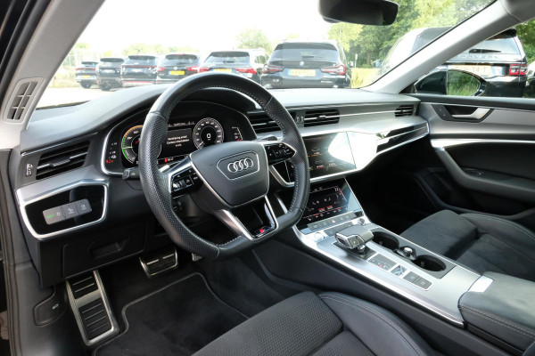 Audi A6 Limousine 55 TFSI e quattro Competition S Line 367 PK | Adaptive cruise control | Wegklapbare trekhaak | 360 Camera | Stoelverwarming | LED | CarPlay | Virtual Cockpit