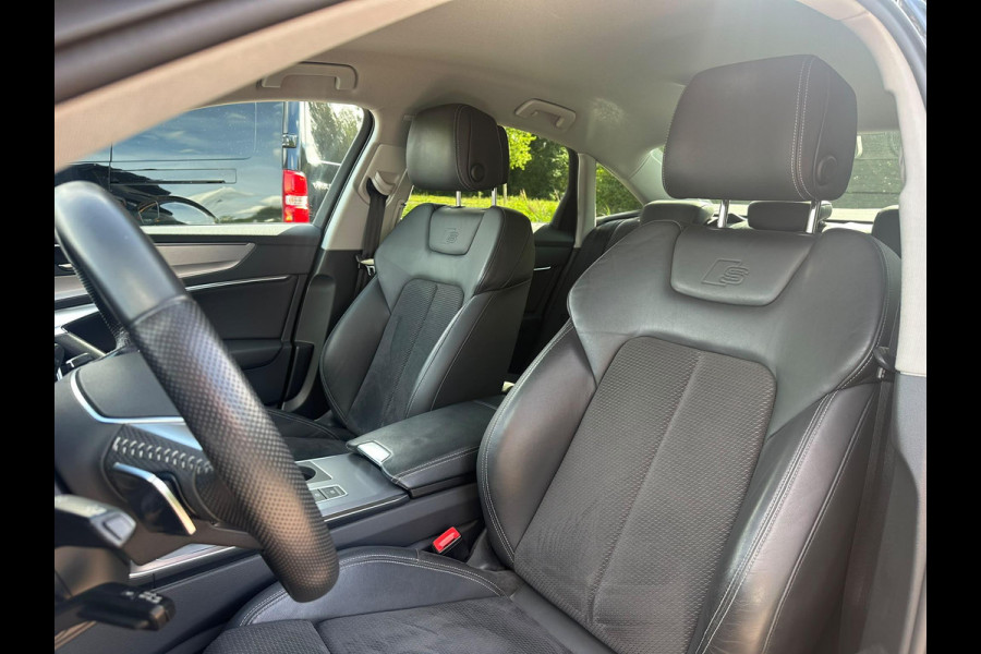 Audi A6 Limousine 55 TFSI e quattro Competition S Line 367 PK | Adaptive cruise control | Wegklapbare trekhaak | 360 Camera | Stoelverwarming | LED | CarPlay | Virtual Cockpit
