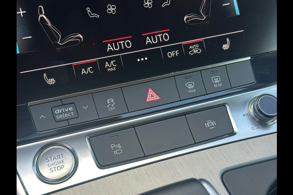 Audi A6 Limousine 55 TFSI e quattro Competition S Line 367 PK | Adaptive cruise control | Wegklapbare trekhaak | 360 Camera | Stoelverwarming | LED | CarPlay | Virtual Cockpit