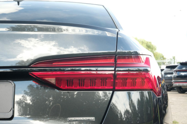 Audi A6 Limousine 55 TFSI e quattro Competition S Line 367 PK | Adaptive cruise control | Wegklapbare trekhaak | 360 Camera | Stoelverwarming | LED | CarPlay | Virtual Cockpit