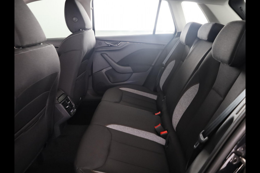 Škoda Kamiq Selection 1.0 TSI 115 pk 6 versn. Hand | Wegklapbare Trekhaak