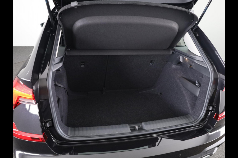 Škoda Kamiq Selection 1.0 TSI 115 pk 6 versn. Hand | Wegklapbare Trekhaak