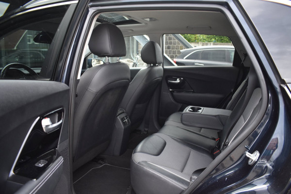 Kia e-Niro DynamicPlusLine 64 kWh | SOH 100% | NAP | CAMERA | ADAPT. CRUISE | DEALER ONDERHOUDEN