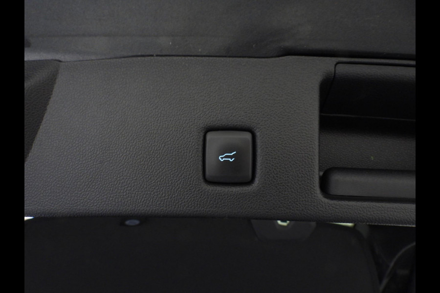 Ford Kuga 2.5 PHEV Plug-In Titanium X TREKH./NAVI/CAMERA/LED/B&O/17"LMV!